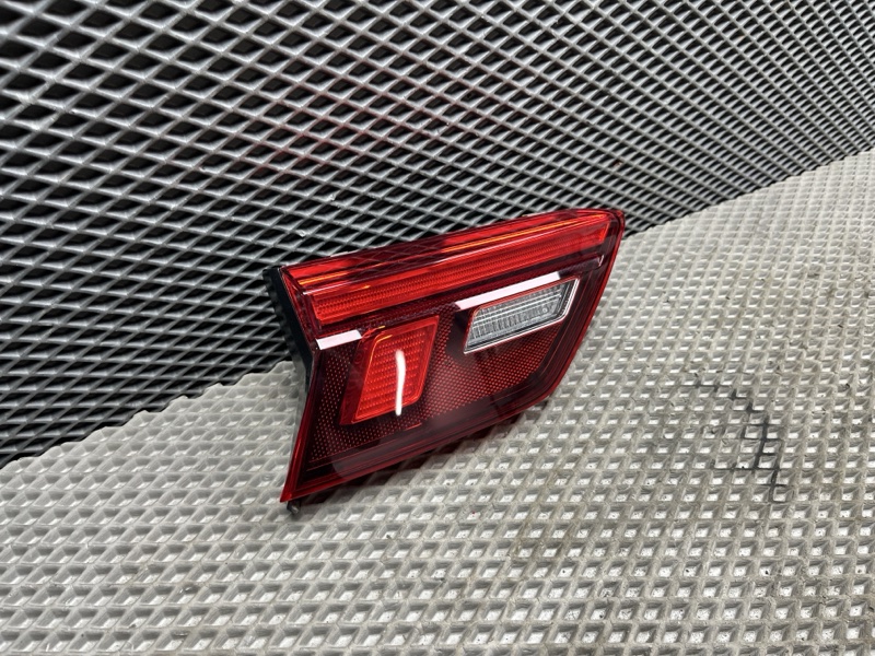 Фонарь Volkswagen Tiguan (MBQ, 2022г.)