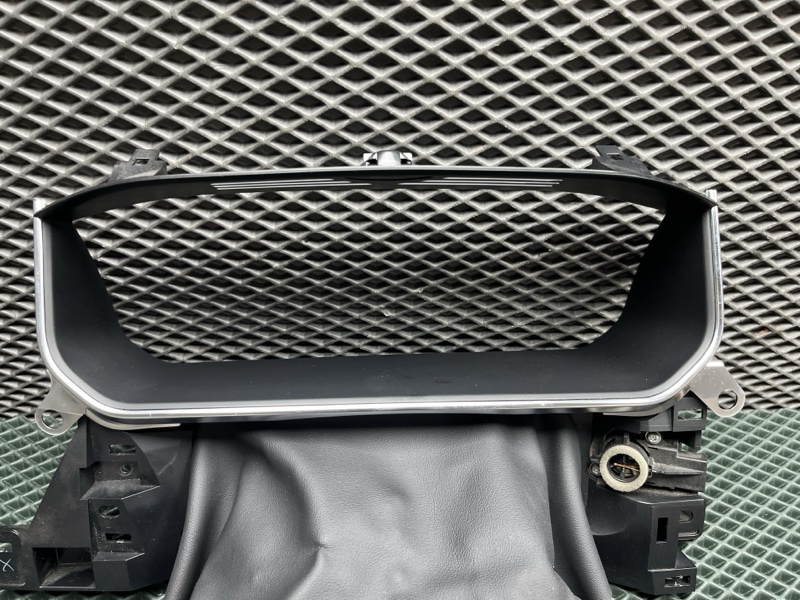 Рамка панели приборов Land Rover Range Rover (L405, 2016г.)