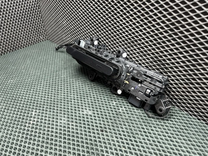 Ручка двери Land Rover Range Rover Sport (L461, 2025г.)