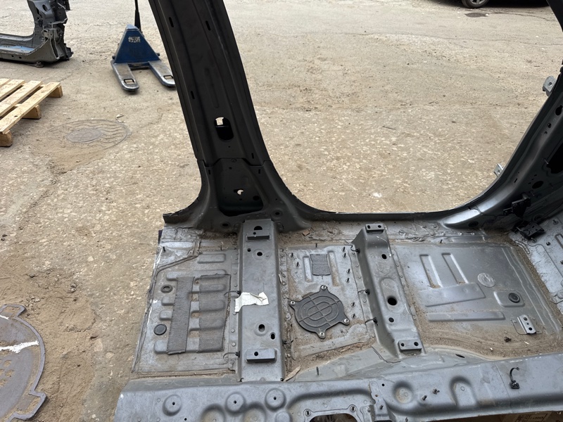 Лонжерон Land Rover Range Rover Sport (L461, 2024г.)