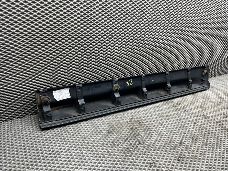 Молдинг двери Land Rover Range Rover Sport (L320, 2012г.)