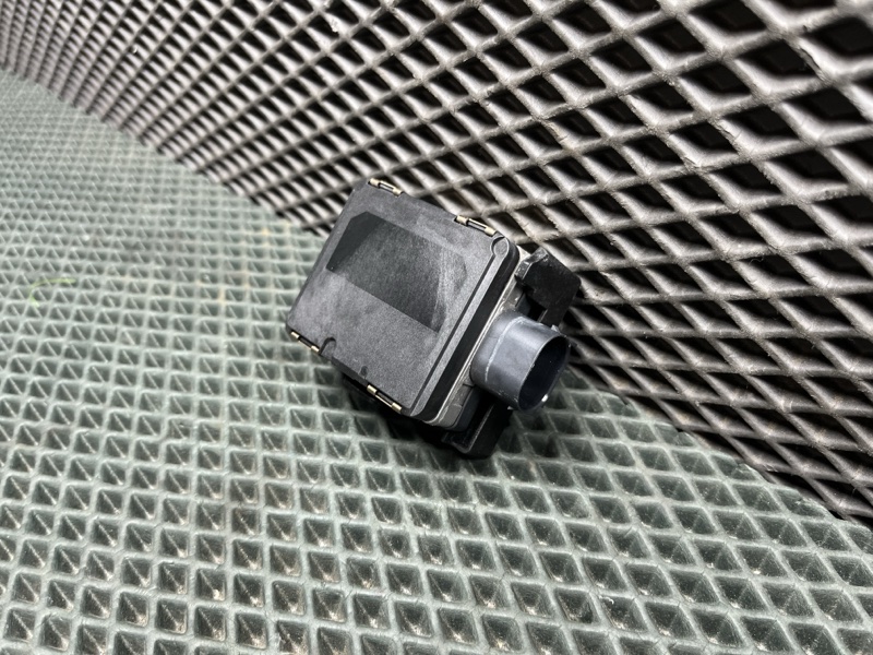 Радар круиз контроль Land Rover Range Rover Sport (L461, 2025г.)