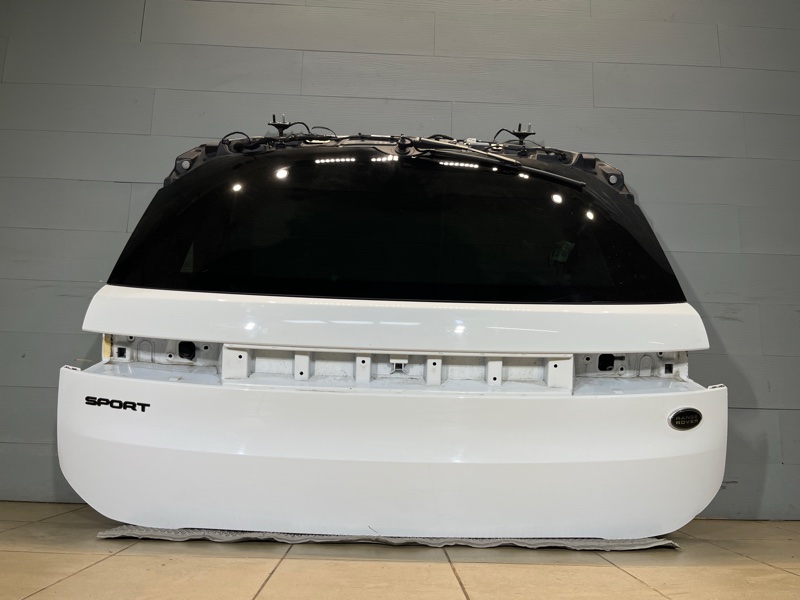 Крышка (дверь) багажника Land Rover Range Rover Sport (L461, 2023г.)
