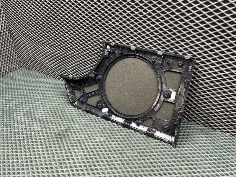 Накладка (сетка) динамика Land Rover Range Rover (L405, 2020г.)