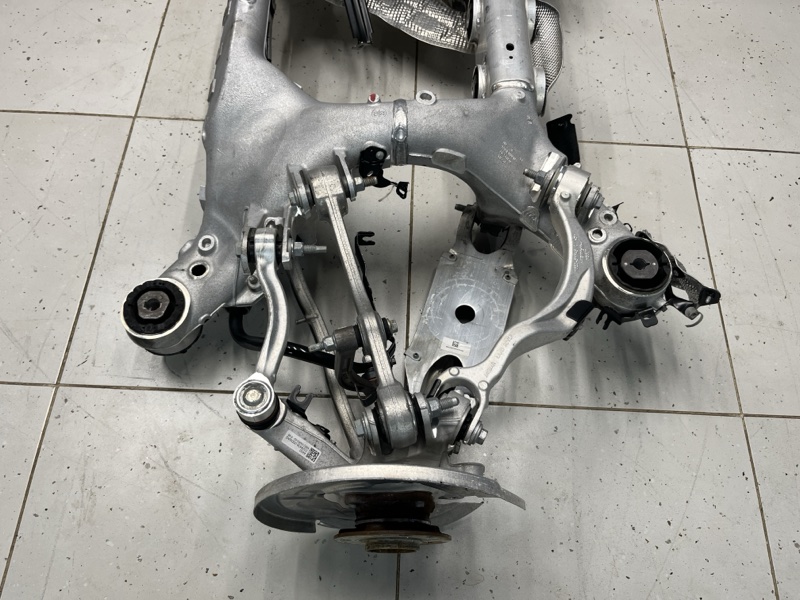 Подрамник в сборе Land Rover Range Rover Sport (L461, 2025г.)