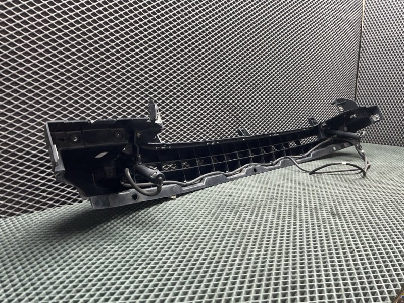 Кронштейн бампера Land Rover Range Rover Evoque (L538, 2017г.)
