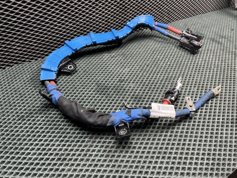 Провод высоковольтный Land Rover Range Rover Sport (L461, 2025г.)