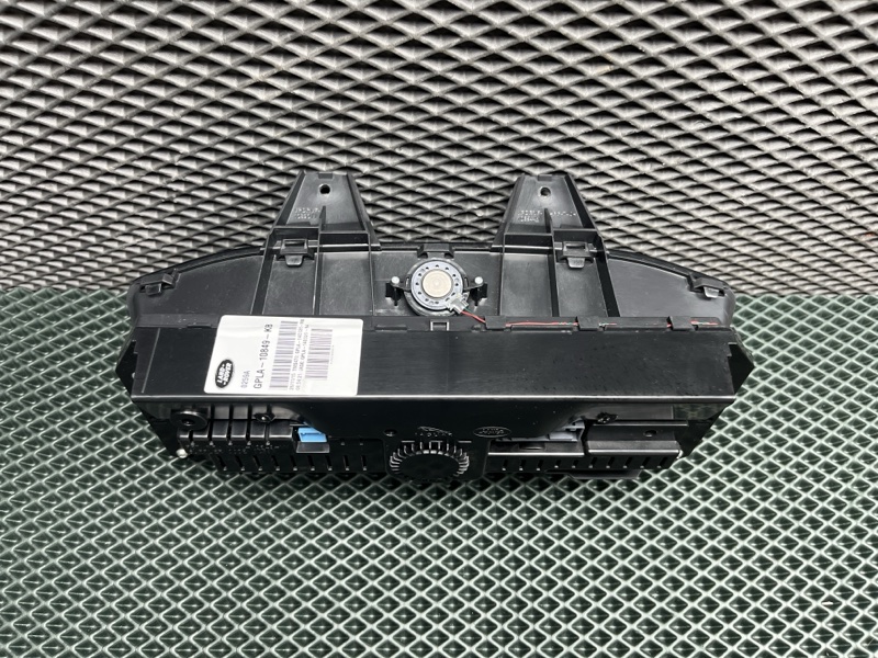 Панель приборов (щиток) Land Rover Range Rover (L405, 2016г.)