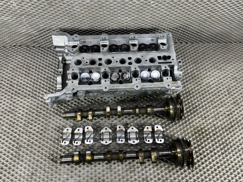 Головка блока цилиндров Land Rover Discovery 4 (L319, 2015г.)