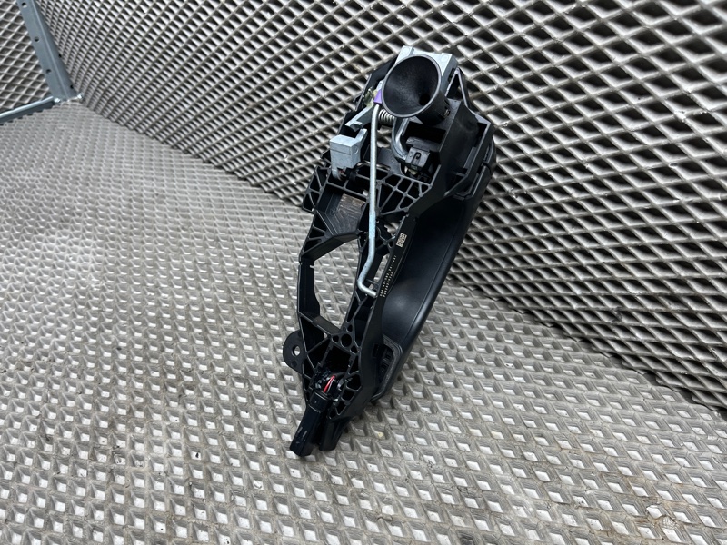 Ручка двери багажника Jeep Wrangler (JL, 2025г.)