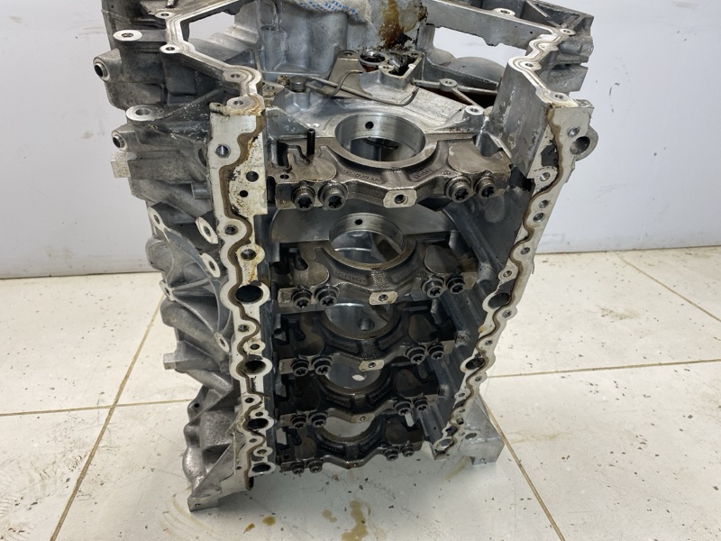 Блок цилиндров Land Rover Range Rover (L405, 2016г.)
