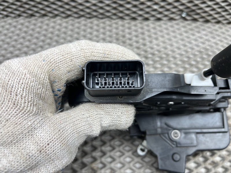 Замок двери Land Rover Range Rover Evoque (L538, 2013г.)