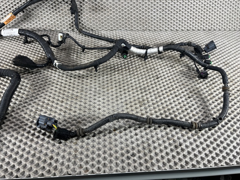 Проводка подрамника Land Rover Defender (L663, 2020г.)