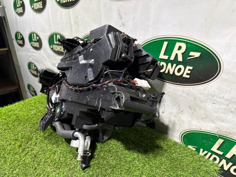 Отопитель в сборе (печка) Land Rover Range Rover (L405, 2020г.)