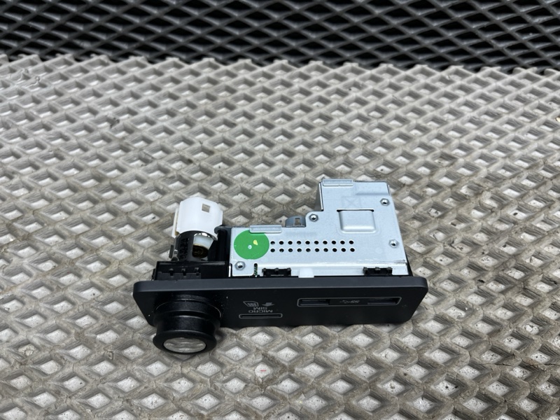 Блок HDMI SIM USB Land Rover Range Rover (L405, 2019г.)