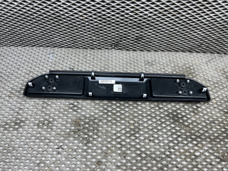 Декоративная накладка торпедо Jeep Wrangler (JL, 2025г.)
