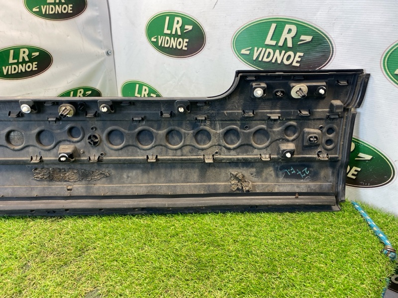 Молдинг двери Land Rover Range Rover (L405, 2018г.)
