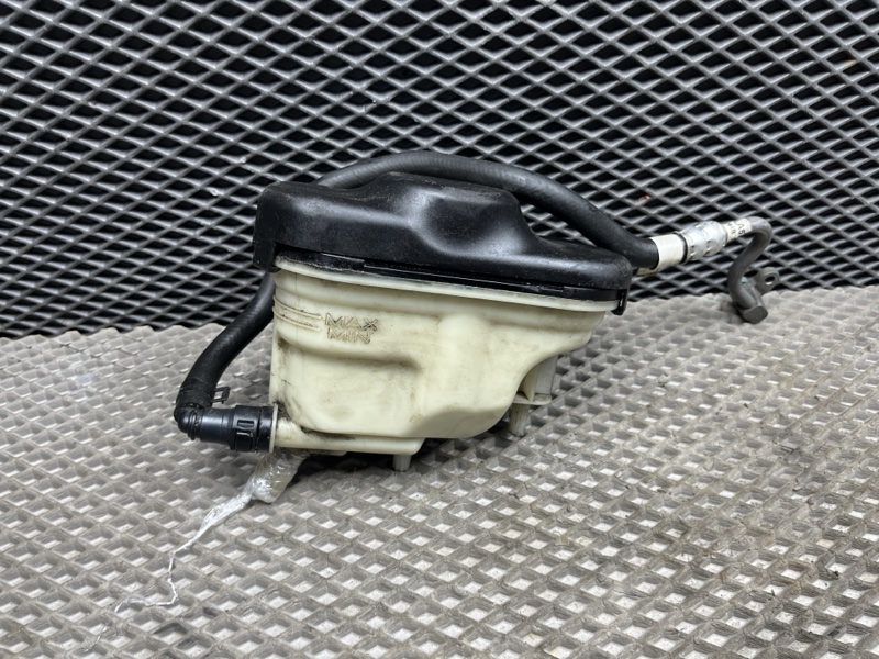 Бачок антикрена Land Rover Range Rover Sport (L494, 2020г.)