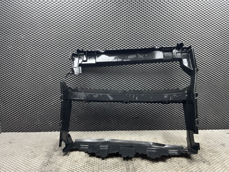 Дефлектор радиатора Land Rover Range Rover (L405, 2016г.)