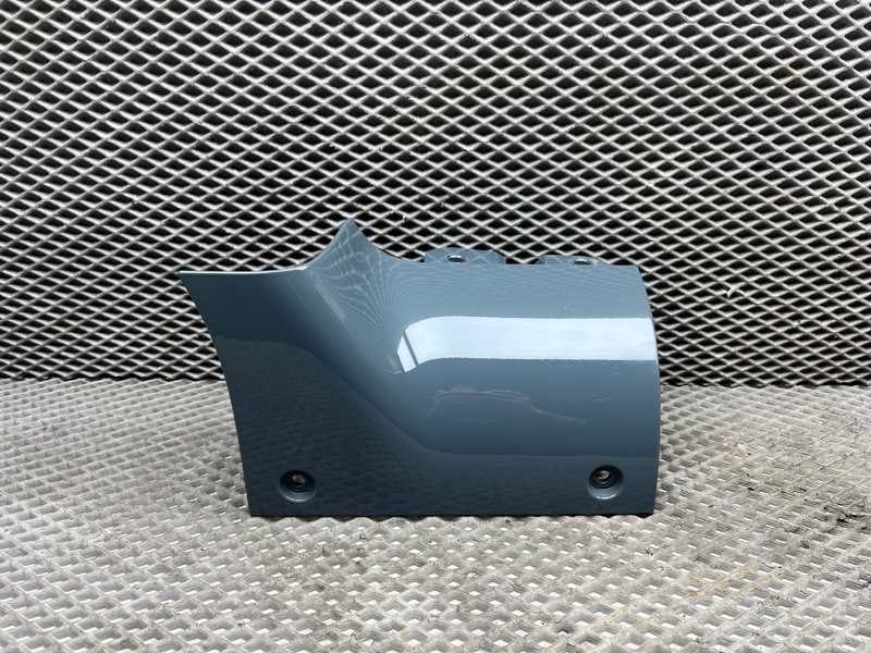 Накладка стойки лобового стекла Jeep Wrangler (JL, 2025г.)