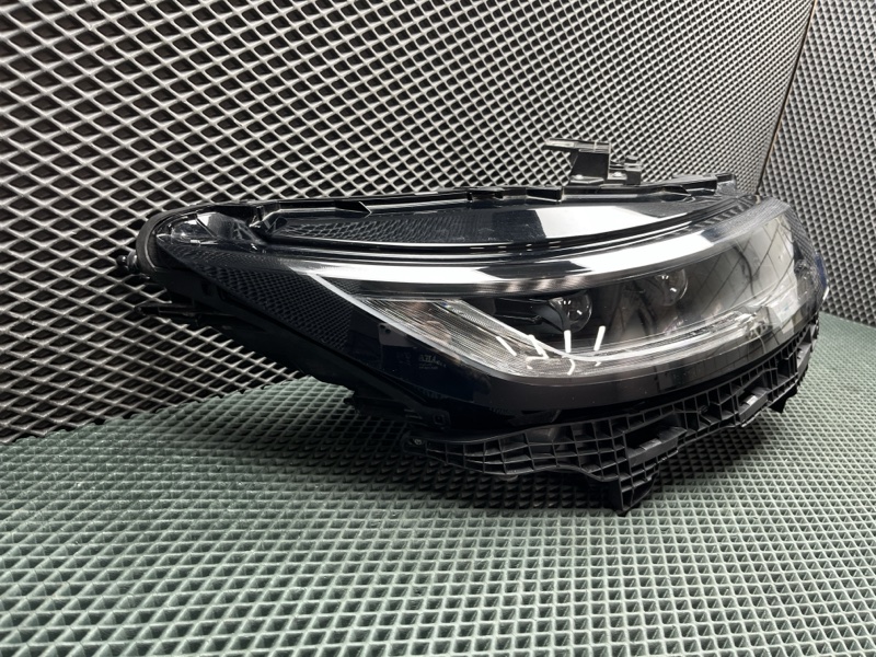 Фара Land Rover Range Rover Sport (L461, 2025г.)