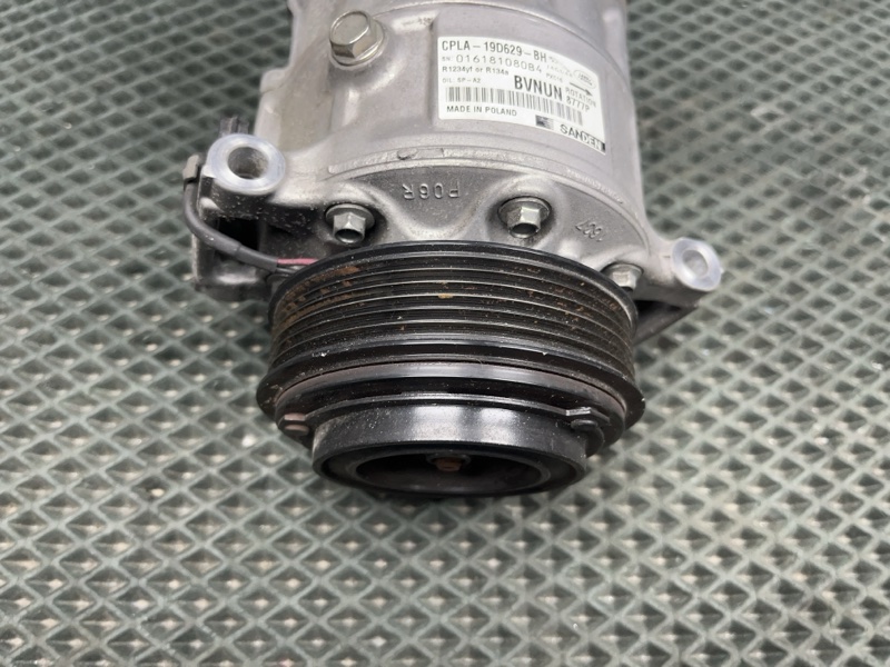 Компрессор кондиционера Land Rover Range Rover Sport (L494, 2021г.)