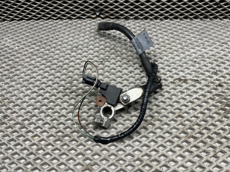 Клемма аккумулятора минусовая Land Rover Discovery 4 (L319, 2015г.)