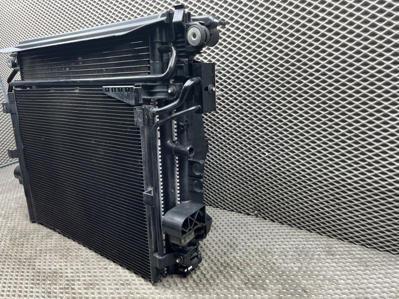 Кассета радиаторов в сборе Jeep Wrangler (JL, 2025г.)