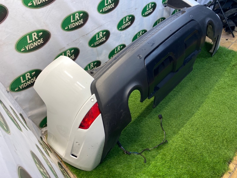 Бампер Land Rover Range Rover Sport (L494, 2017г.)