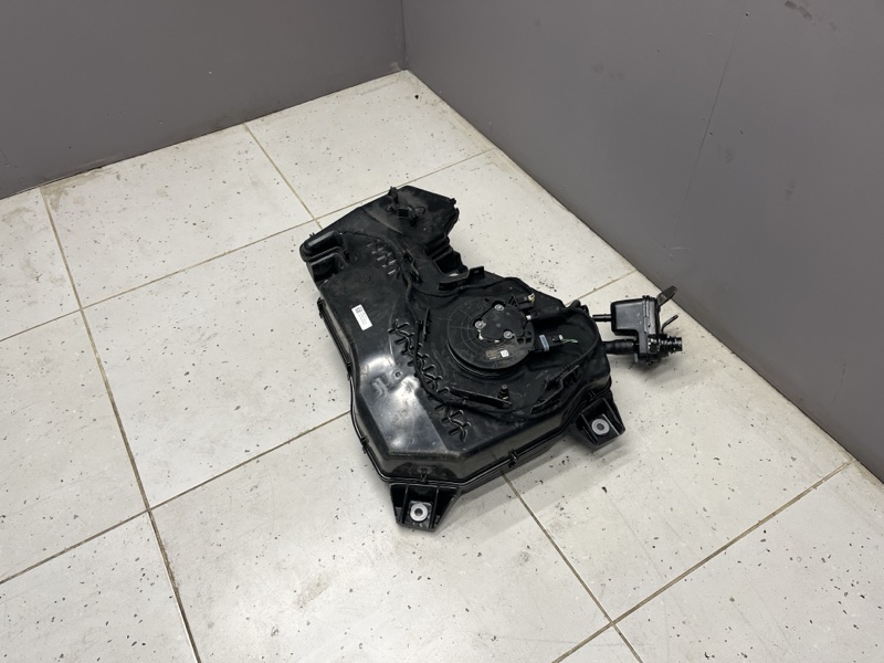 Бак AdBlue мочевина Land Rover Range Rover Sport (L461, 2025г.)