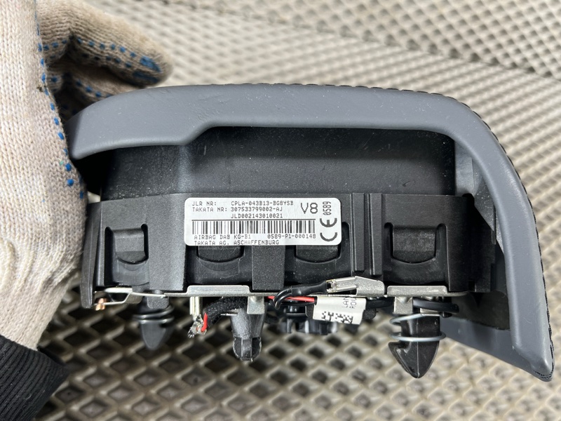 Подушка безопасности в руль Land Rover Range Rover Sport (L494, 2015г.)