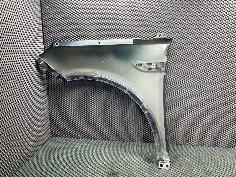 Крыло Land Rover Discovery Sport (L550, 2016г.)