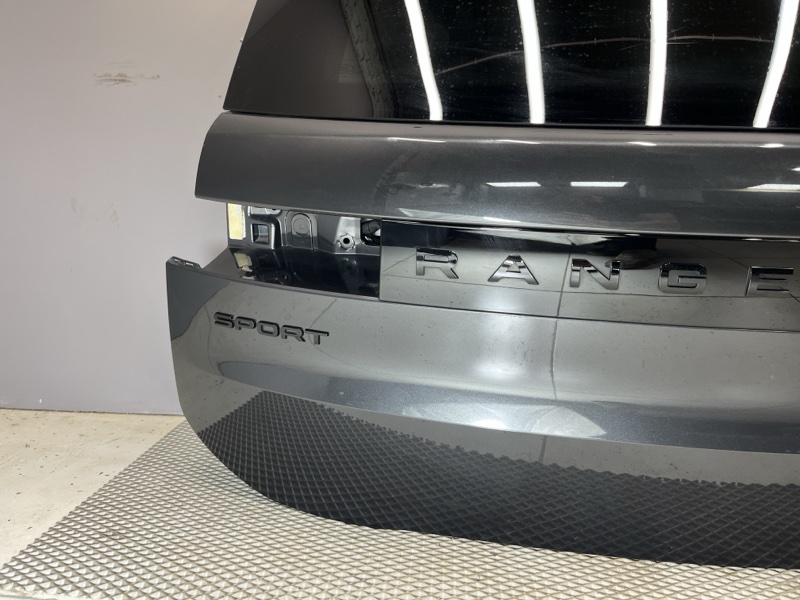 Крышка (дверь) багажника Land Rover Range Rover Sport (L461, 2025г.)