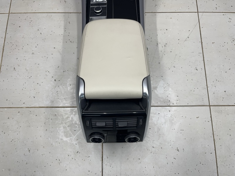 Консоль центральная Land Rover Range Rover Sport (L494, 2021г.)