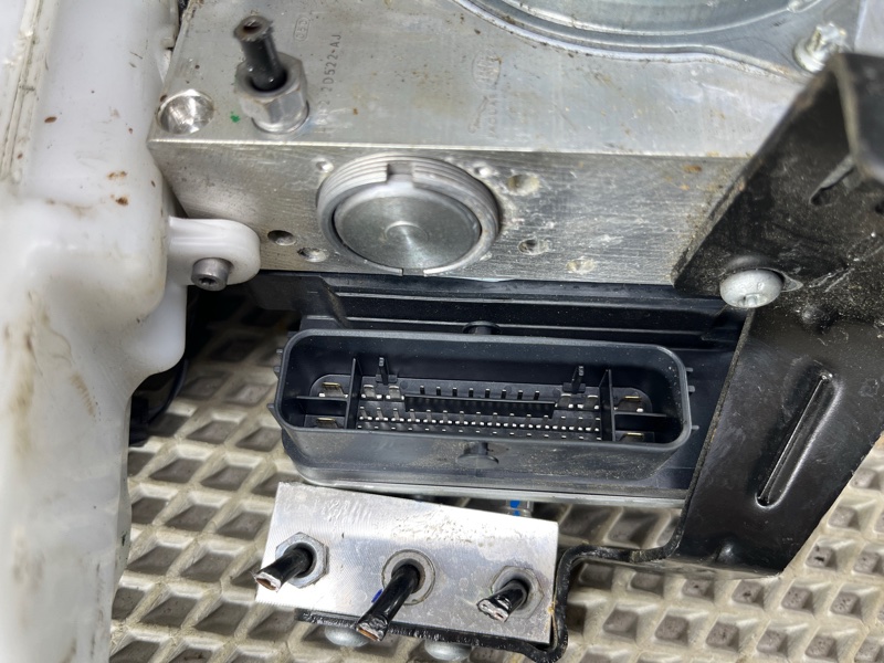 Блок ABS Land Rover Defender (L663, 2020г.)