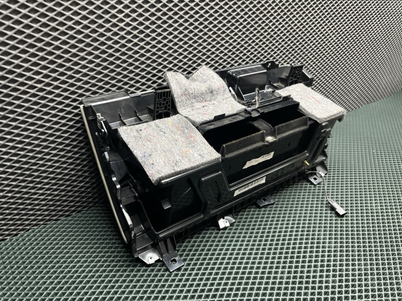 Бардачок Land Rover Range Rover (L405, 2016г.)