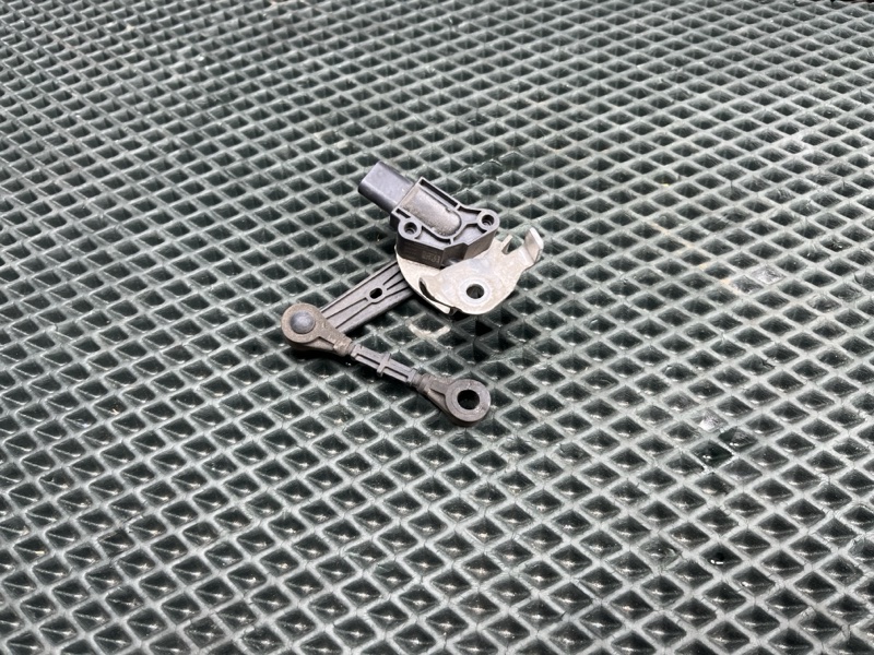 Датчик высоты Land Rover Range Rover Sport (L461, 2025г.)