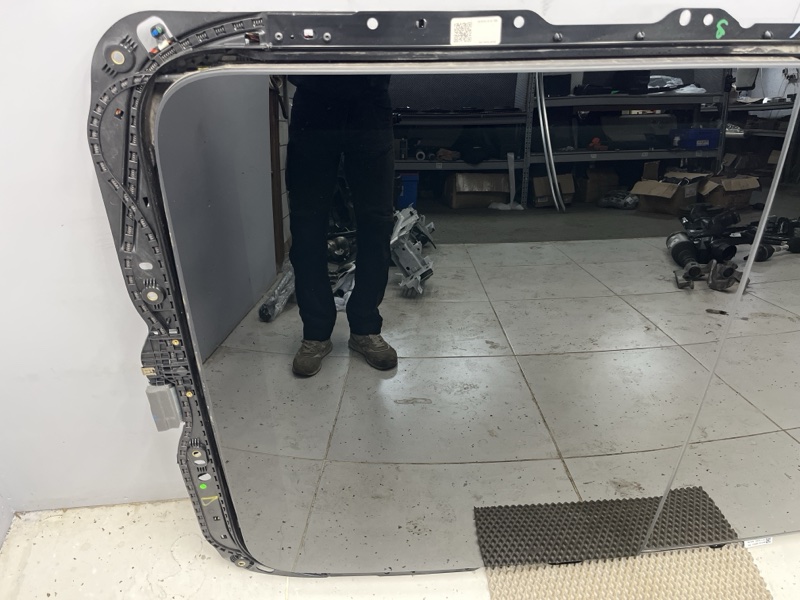Стекло панорамной крыши Volkswagen Tiguan (MBQ, 2023г.)