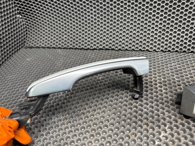 Ручка двери Land Rover Range Rover Evoque (L538, 2017г.)