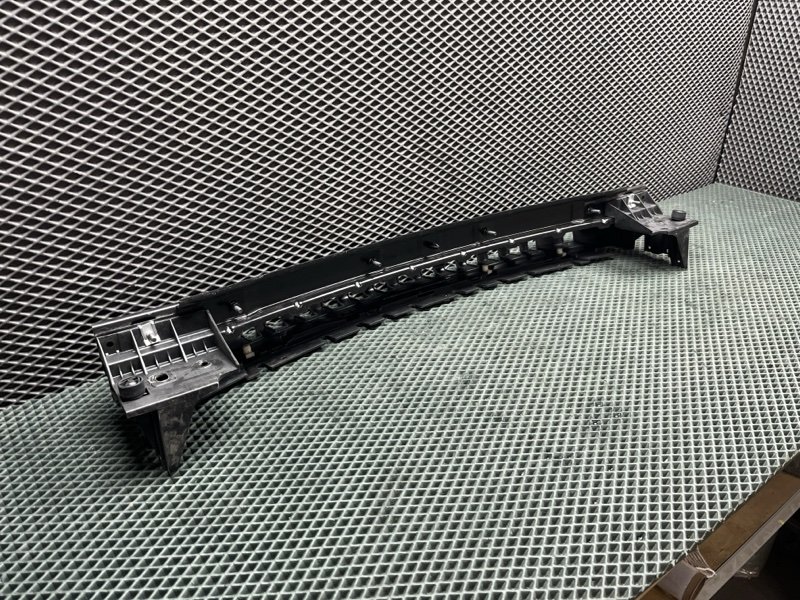 Крепление бампера Land Rover Range Rover Sport (L461, 2025г.)