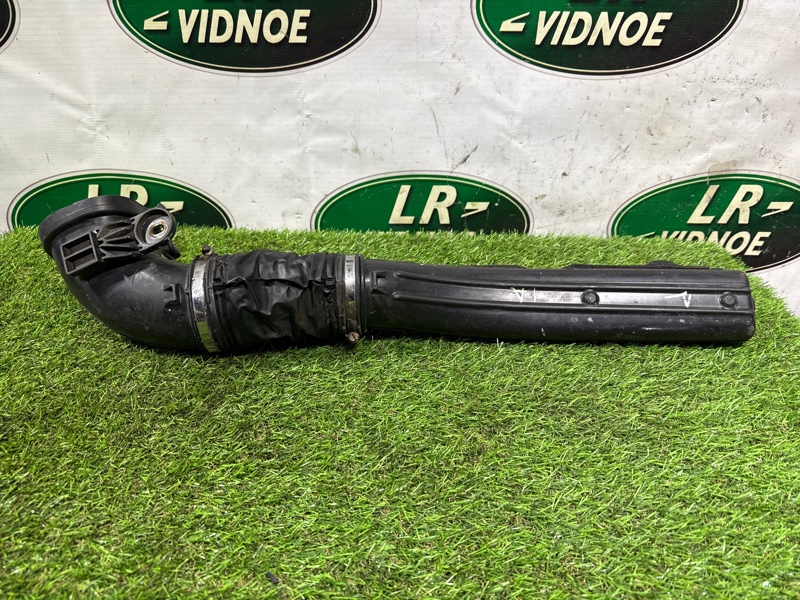Патрубок воздушного фильтра Land Rover Range Rover (L405, 2020г.)