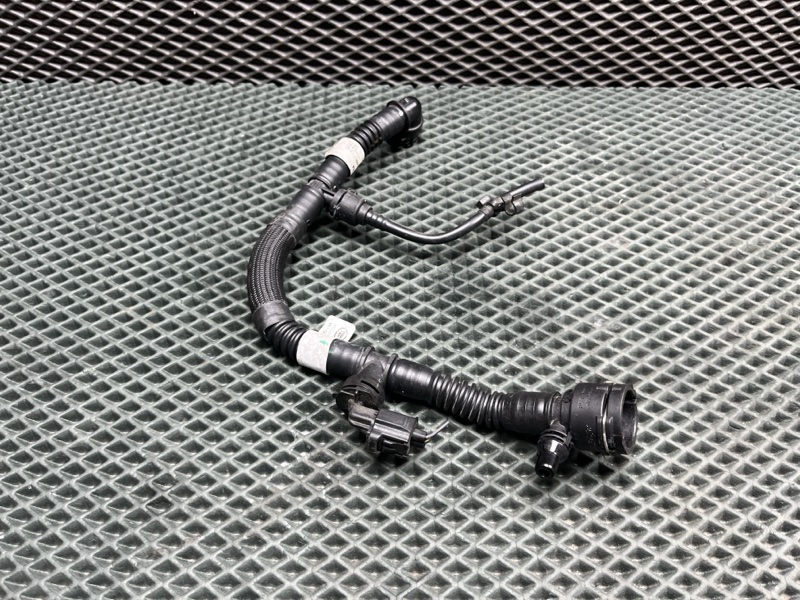 Патрубок системы охлаждения Land Rover Range Rover Sport (L461, 2025г.)