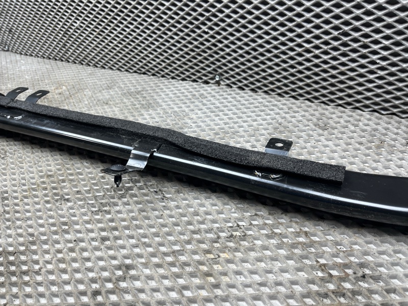 Распорка кузова Land Rover Discovery Sport (L550, 2020г.)