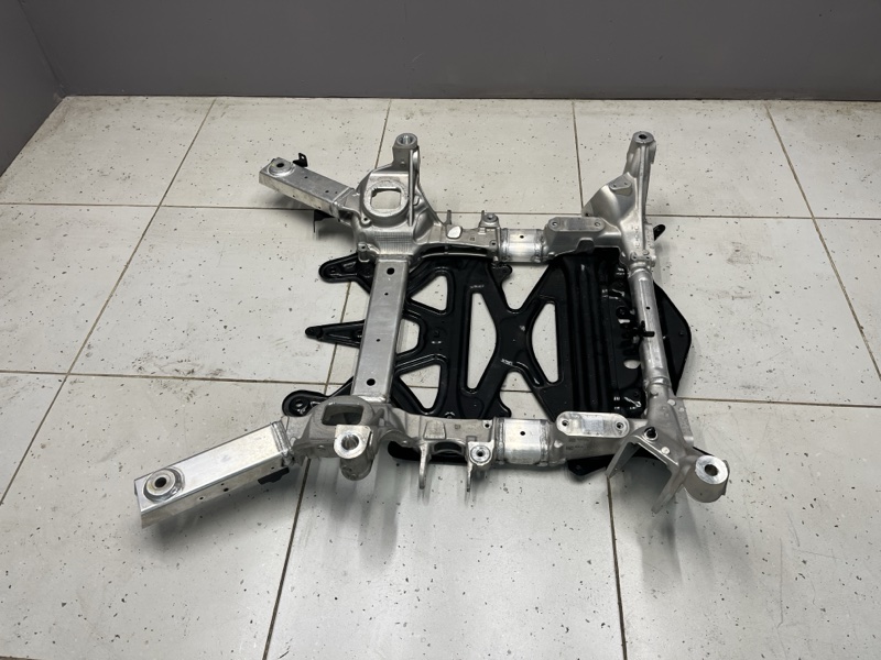 Подрамник Land Rover Range Rover Sport (L461, 2025г.)