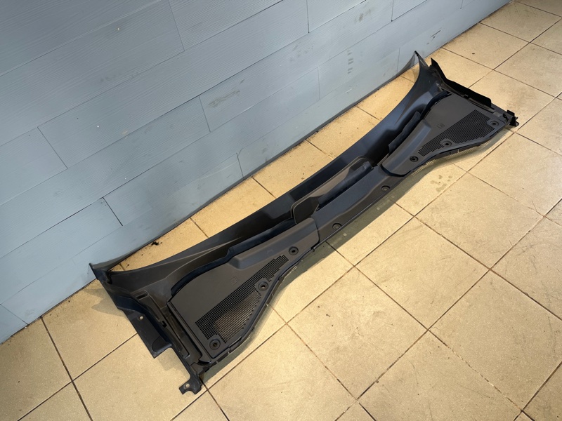 Жабо Land Rover Range Rover Sport (L461, 2024г.)