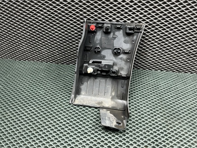Молдинг крыла Land Rover Range Rover (L405, 2016г.)