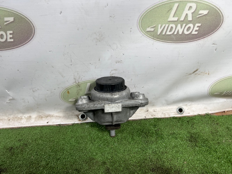 Подушка двигателя Land Rover Range Rover Sport (L494, 2016г.)