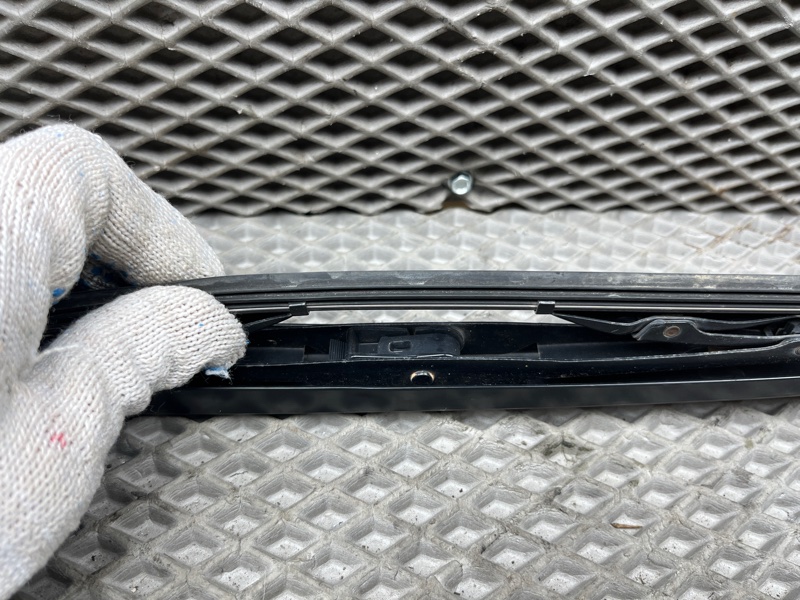 Поводок стеклоочистетеля Land Rover Range Rover Sport (L320, 2012г.)