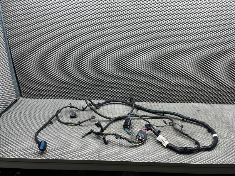 Проводка подрамника Land Rover Range Rover Sport (L494, 2014г.)
