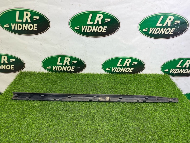 Накладка двери Range Rover Long (L405, 2018г.)